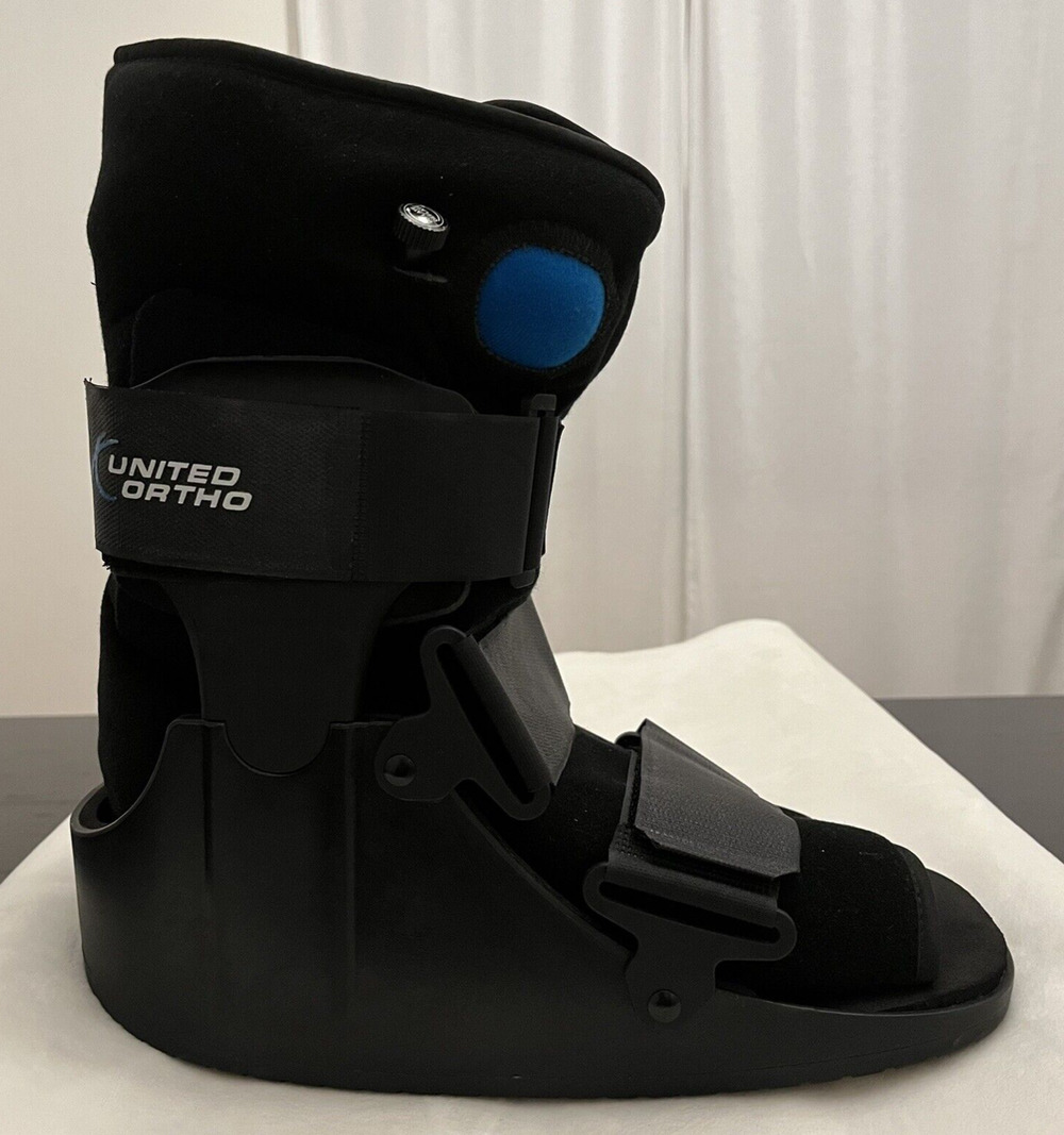 United Ortho USA14117 Short Air Cam Walker Fracture Boot Sprain Ankle Black L